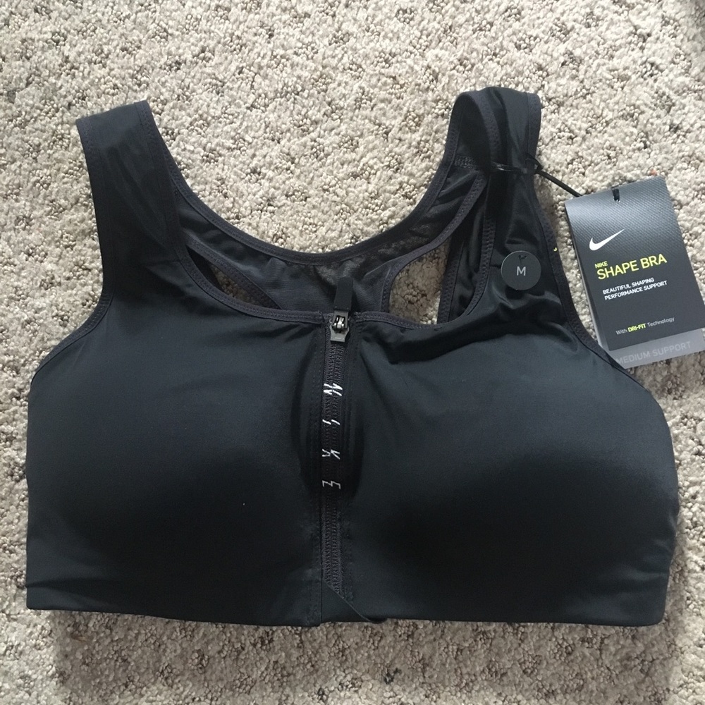 Women’s zip up sports bra